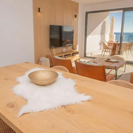 Pure South 11b * Manilva